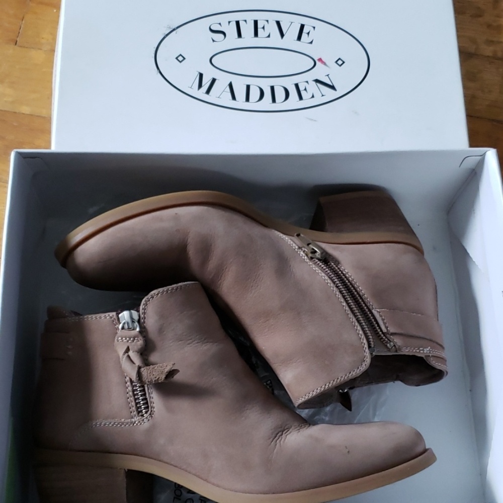 Steve Madden Booties